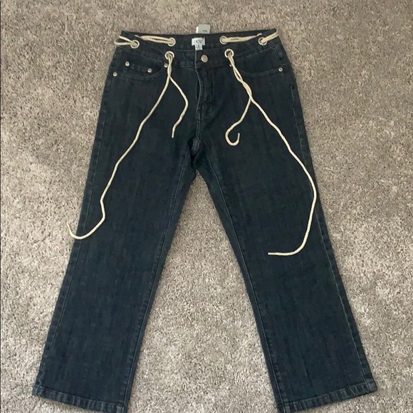 💗 Cache Denim Capris - Picture 2 of 7